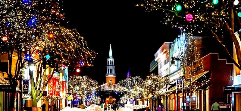 Best Savannah Christmas Markets