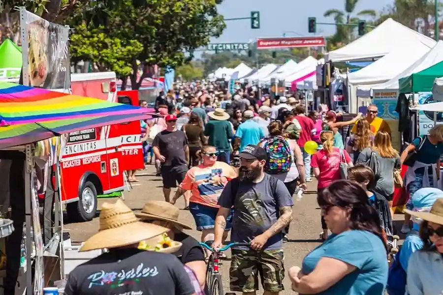 Encinitas Holiday Street Fair