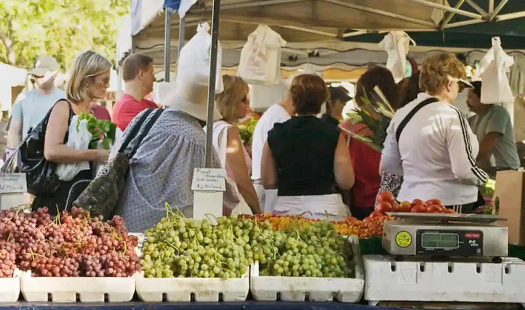 Larchmont Village Farmers Market