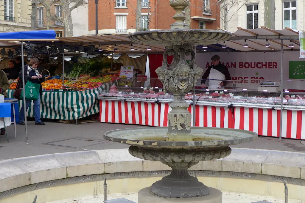 Marché Monge, Paris (5th Arrondissement)