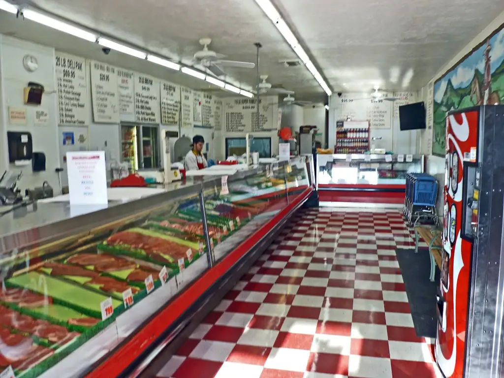 Rennas Meat Market 