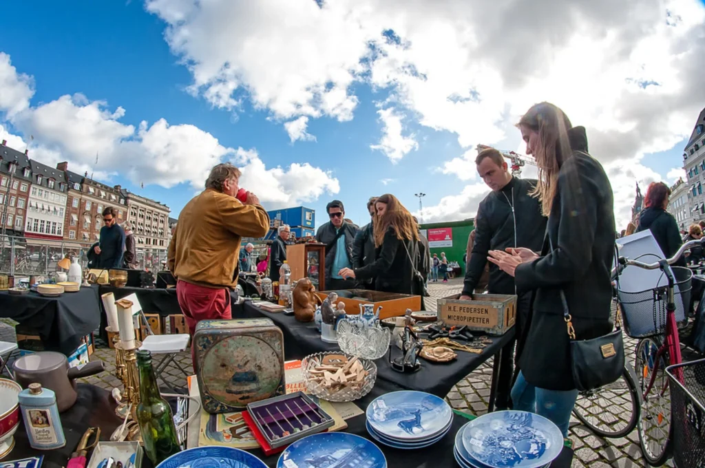 Rødovre Loppemarked, Copenhagen – Your Guide to Hidden Treasures