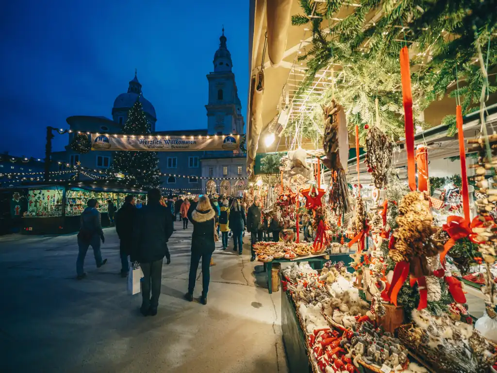 Wauwatosa Village Christmas Market