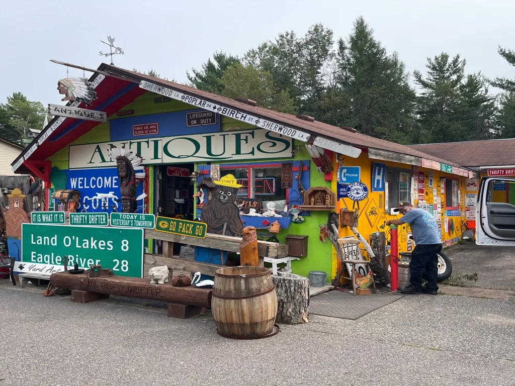 Boulder Junction Antique and Artisan Market