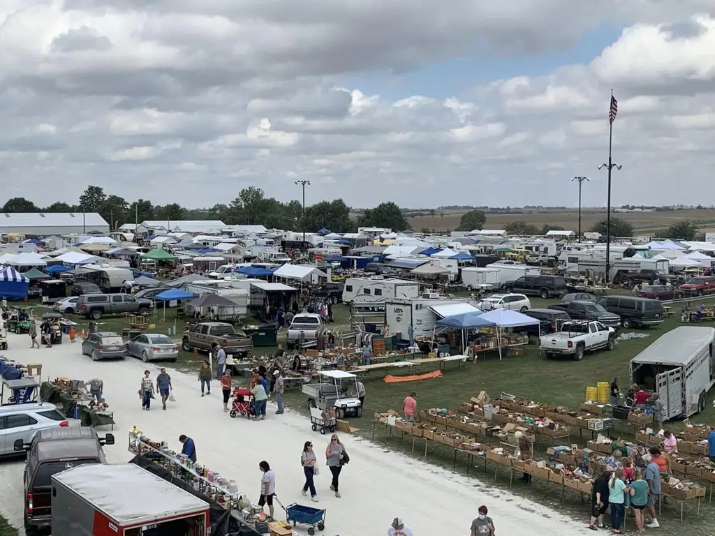 flea market des moines