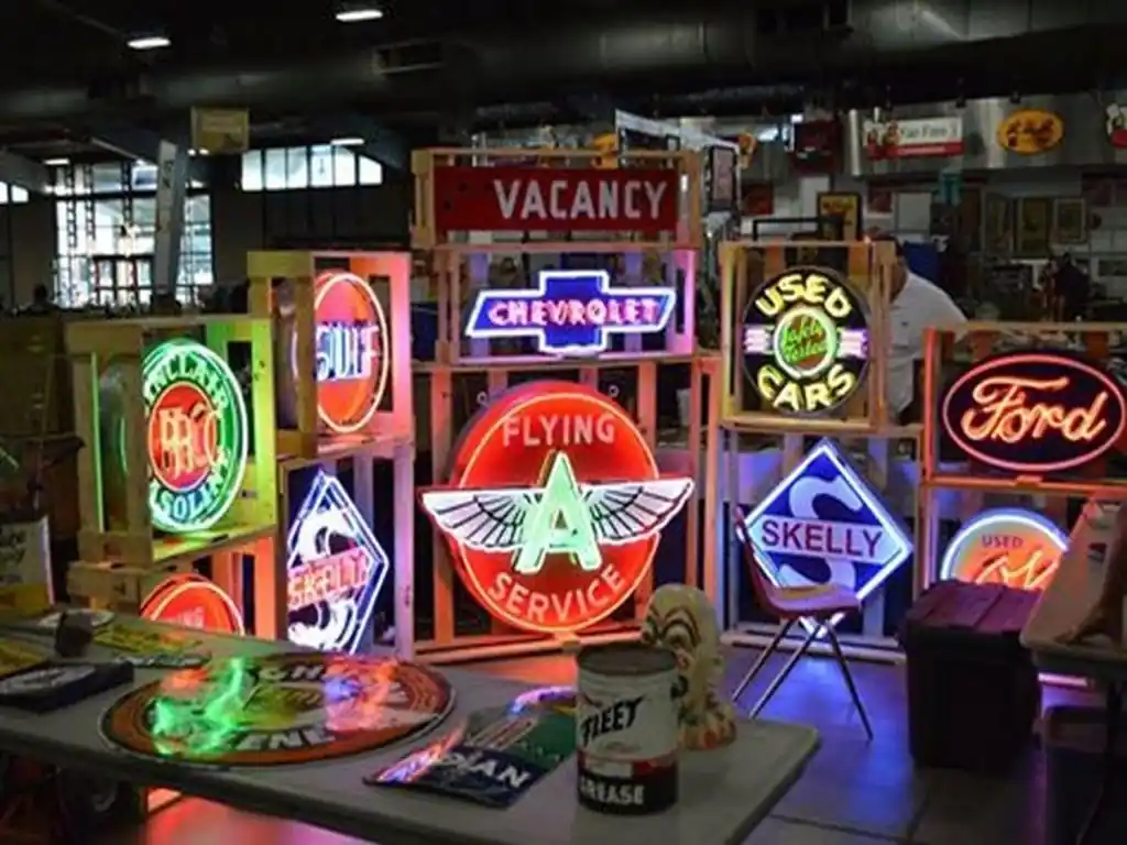 Tulsa Antique Advertising and Bottle Show