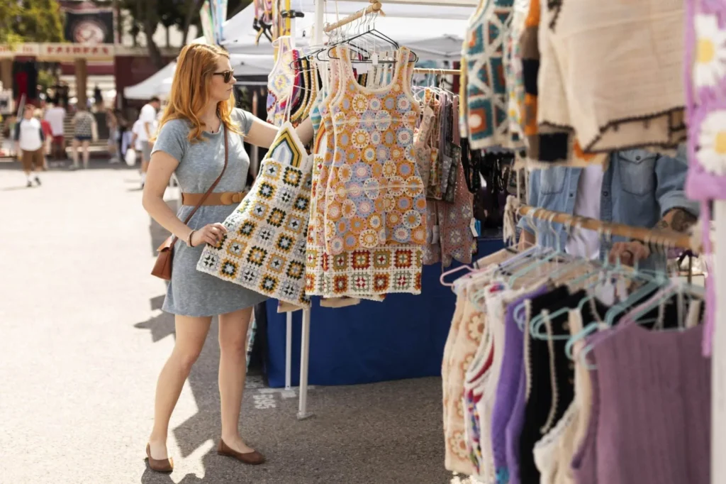 400 flea market Photo